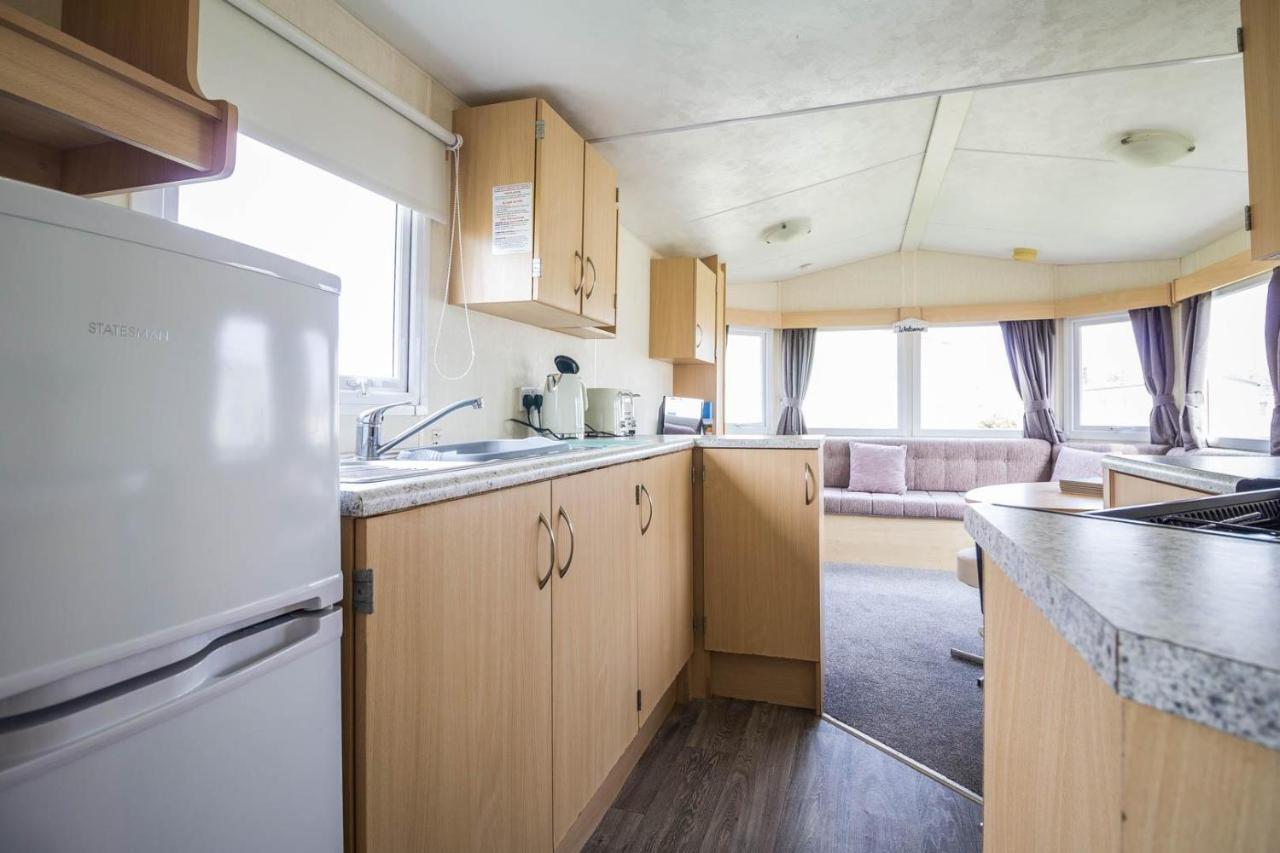 Lovely 8 Berth Caravan At Southview Holiday Park In Skegness Ref 33061C Hotel Exterior foto