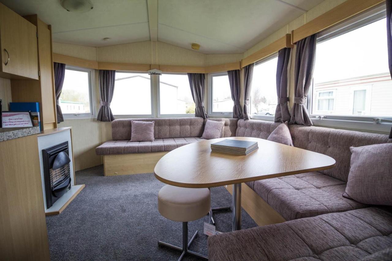 Lovely 8 Berth Caravan At Southview Holiday Park In Skegness Ref 33061C Hotel Exterior foto