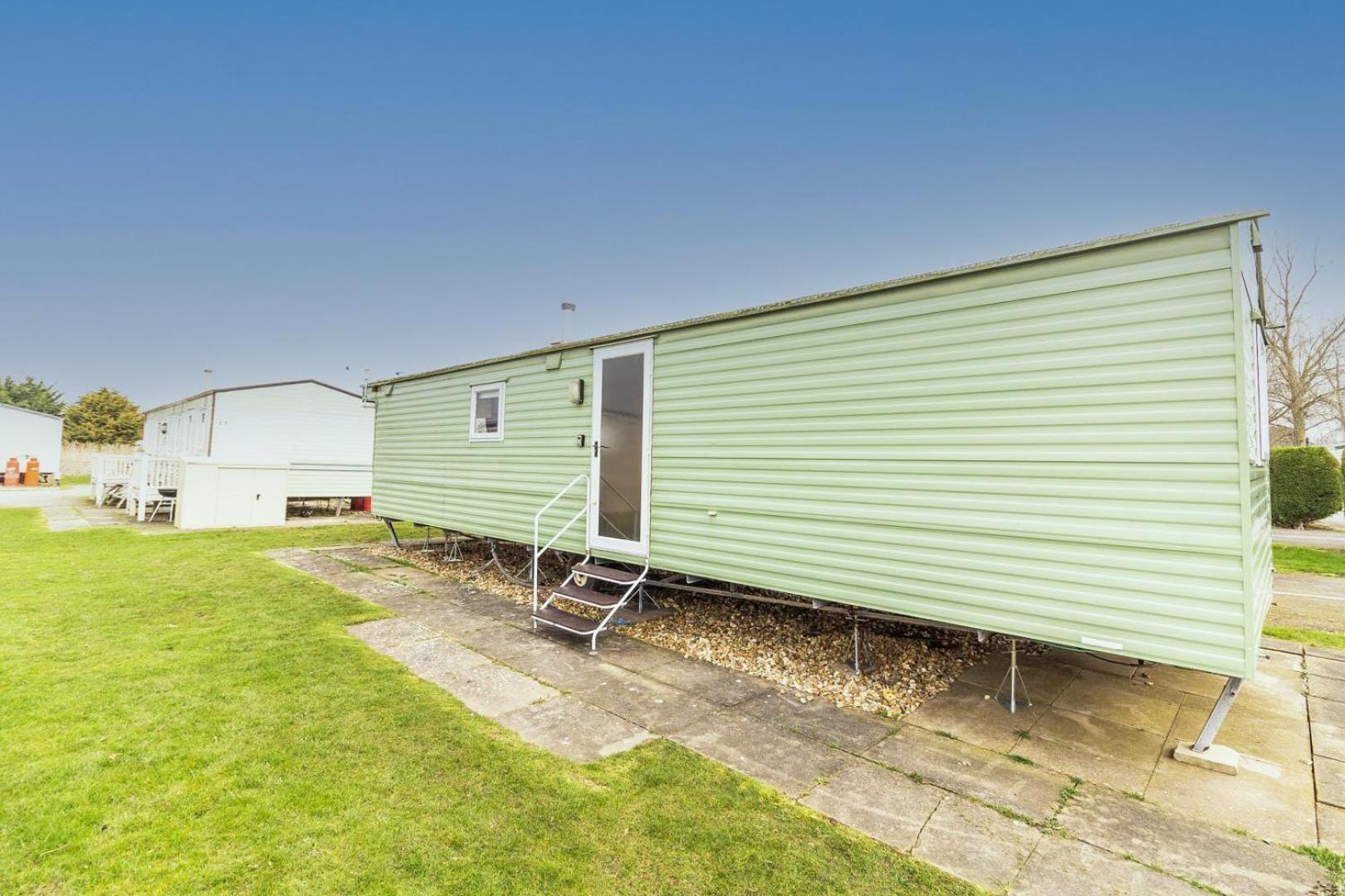 Lovely 8 Berth Caravan At Southview Holiday Park In Skegness Ref 33061C Hotel Exterior foto